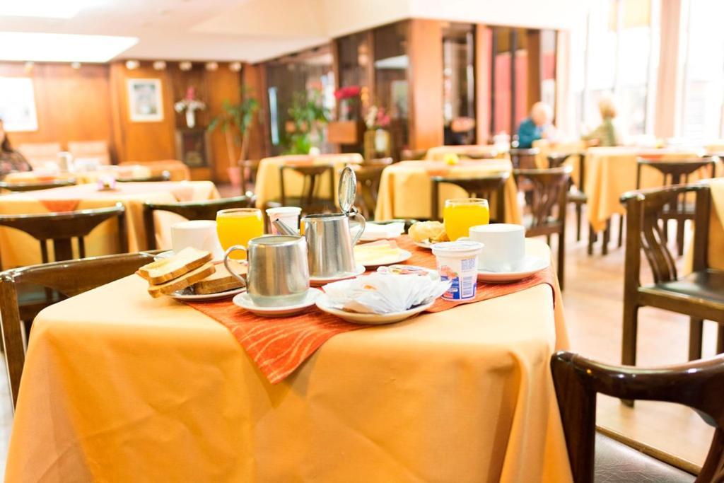 Hotel Del Jardin San Miguel de Tucuman Exterior photo